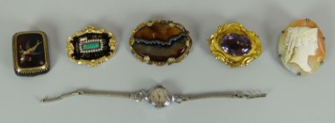 A PARCEL OF ANTIQUE BROOCHES INCLUDING MOURNING BROOCH the reverse inscribed 'Jane Grimes Oct 1st