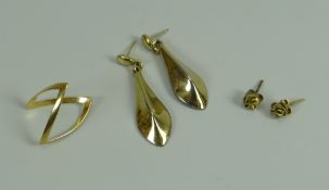 TWO PAIR OF EARRINGS & GEOMETRIC RING