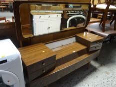 Retro illuminating dressing table