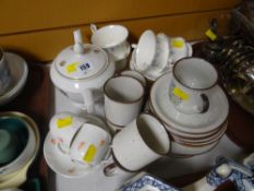 Parcel of mixed coffee and teaware