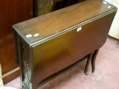 Mahogany Sutherland table with lyre end supports