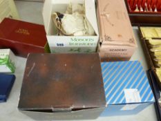 A boxed Masons Ironstone jug, a boxed Masons Ironstone jam pot, a David Winter boxed Kent