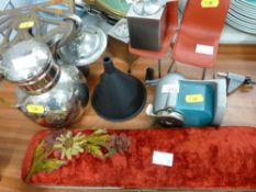 A parcel of mixed collectables, Victorian glove case, metalware etc