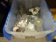 A tub of mixed china & glassware