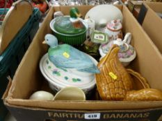A box of mixed pottery & china including hen-on-nests, duck-on-nests, etc