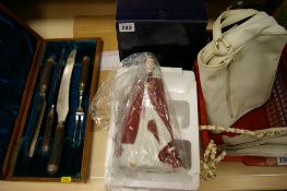 A boxed Royal Worcester figurine of the celebration of the Queen's 80th birthday, 2006