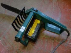 A Black & Decker DN301 compact chainsaw E/T