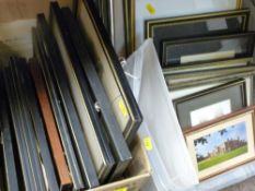 Box of sundry prints and a tub of mixed prints