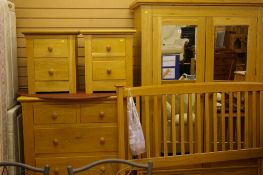 Excellent modern light oak five piece bedroom suite of double mirrored door wardrobe with lower