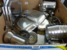 Box of mixed metalware including hotel service ware etc