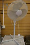Floorstanding electric fan E/T
