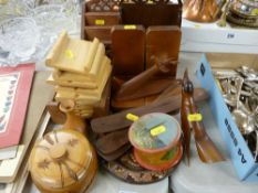 Parcel of treen ware