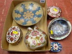 Mother of pearl shell and a quantity of modern cloisonne