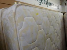 4ft 6ins divan bed base and mattress