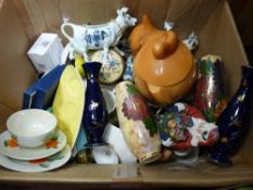 Box of mixed porcelain