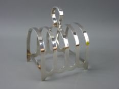 A SILVER FOUR SECTION TOAST RACK, Sheffield 1943, 3 troy ozs gross