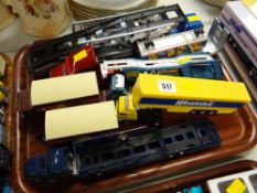 A collection of Matchbox & other Diecast unboxed commercial haulage vehicles