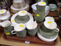 A parcel of vintage Wedgwood Moss Green patterned teaware