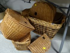 Sundry wicker baskets