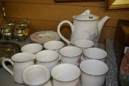 Quantity of Noritake coffeeware