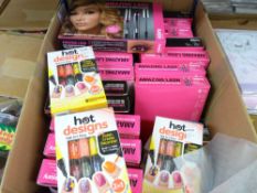 Large quantity of make-up sets 'Amazing Lash' and 'Hot Design' all in retail packs