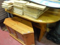 Pine breakfast table and a quantity of pine shelving