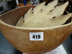 Treen serving bowl and similar items