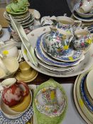 A quantity of mixed china & pottery