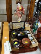 A parcel of Oriental ornaments etc