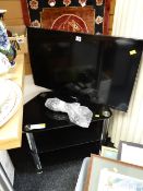 A Samsung flat screen TV & stand E/T