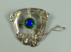 AN ART NOUVEAU SILVER & ENAMEL BROOCH London, 1904