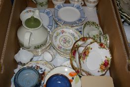 Mixed china and teaware including Foley 'Ming Rose', Royal Albert 'Old Country Roses' etc