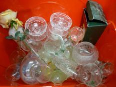 Box of mixed glassware