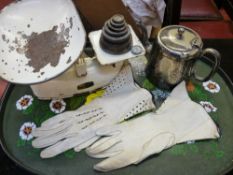 Vintage set of kitchen scales, weights, lady's vintage gloves etc
