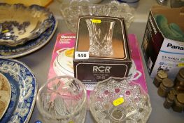 Quantity of heavy glassware