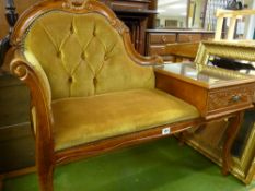 French style button upholstered telephone seat