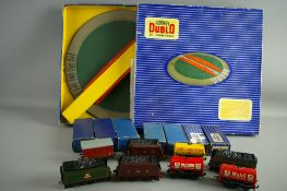 MODEL RAILWAY - Hornby Dublo three rail D2 LMS tenders (2), one boxed with D11 three rail BR tenders