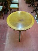 A REGENCY MAHOGANY & CROSSBANDED SATINWOOD TILT TOP TRIPOD TABLE, the 63 cms diameter top on a