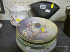 Quantity of collector's wall plates, a Prinknash pottery planter and one other