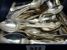 Quantity of EP King's pattern and other teaspoons
