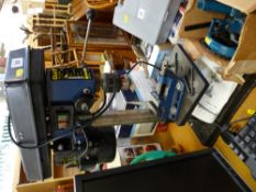 Powercraft PBD-16/500 bench drill, small clamp etc