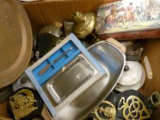 Box of vintage brass and metalware