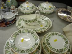 Wedgwood 'Santa Clara' bone china part dinner service