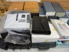 Leika P150 slide viewer, associated equipment and containers along with a fold-up viewing screen