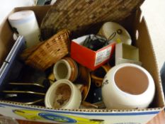 Mixed box of household goods and crockery