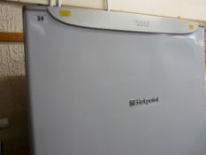 Excellent Hotpoint 50/50 Future Frostfree fridge freezer E/T