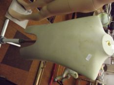 Shop Mannequin