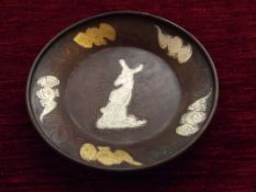 Bronze dish