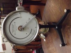 Torsion balance white elec co