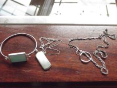 3 pieces of silver jewellery